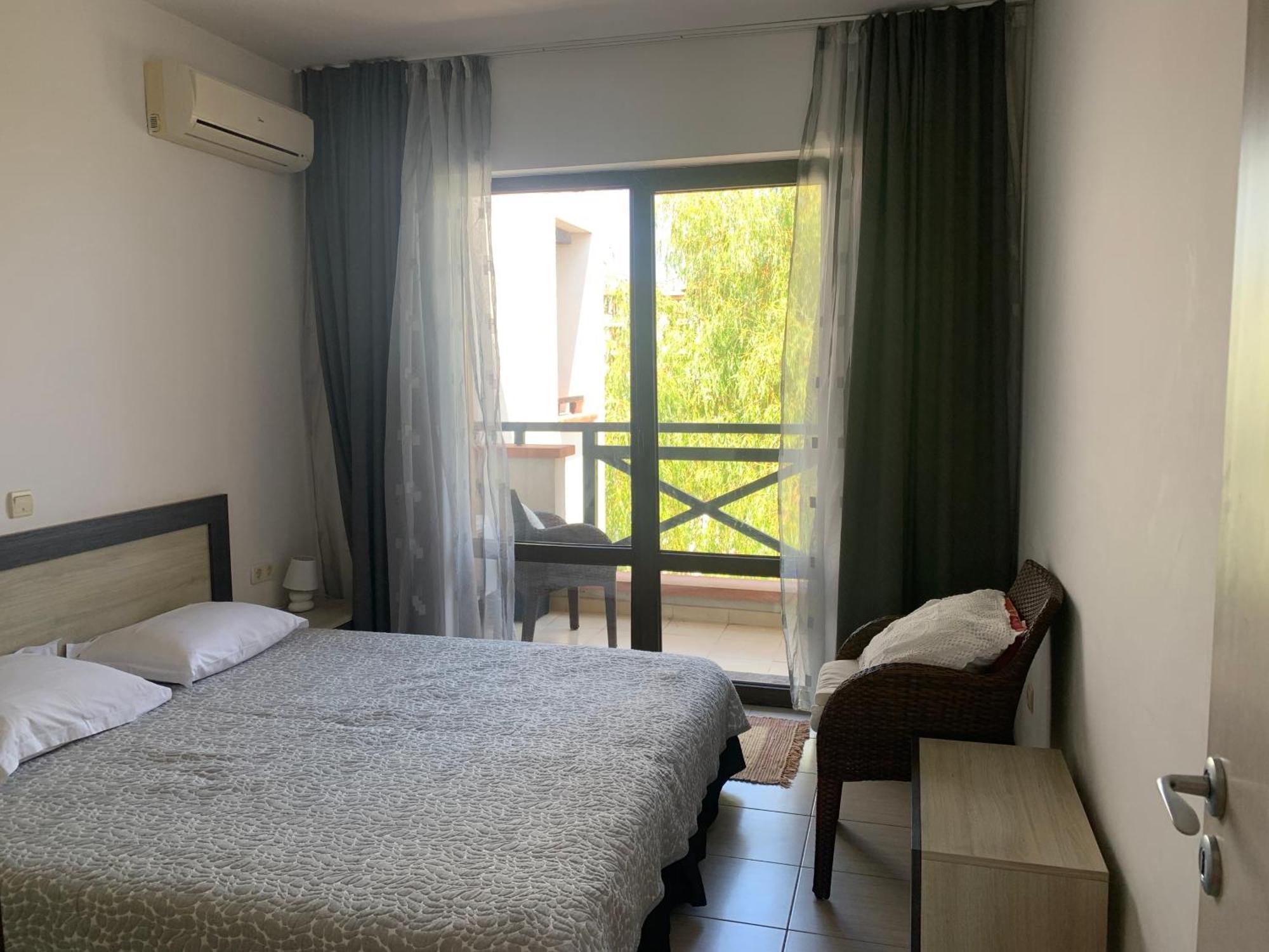 Apartment At St. Nicholas Complex-Igora Chernomorets Ngoại thất bức ảnh